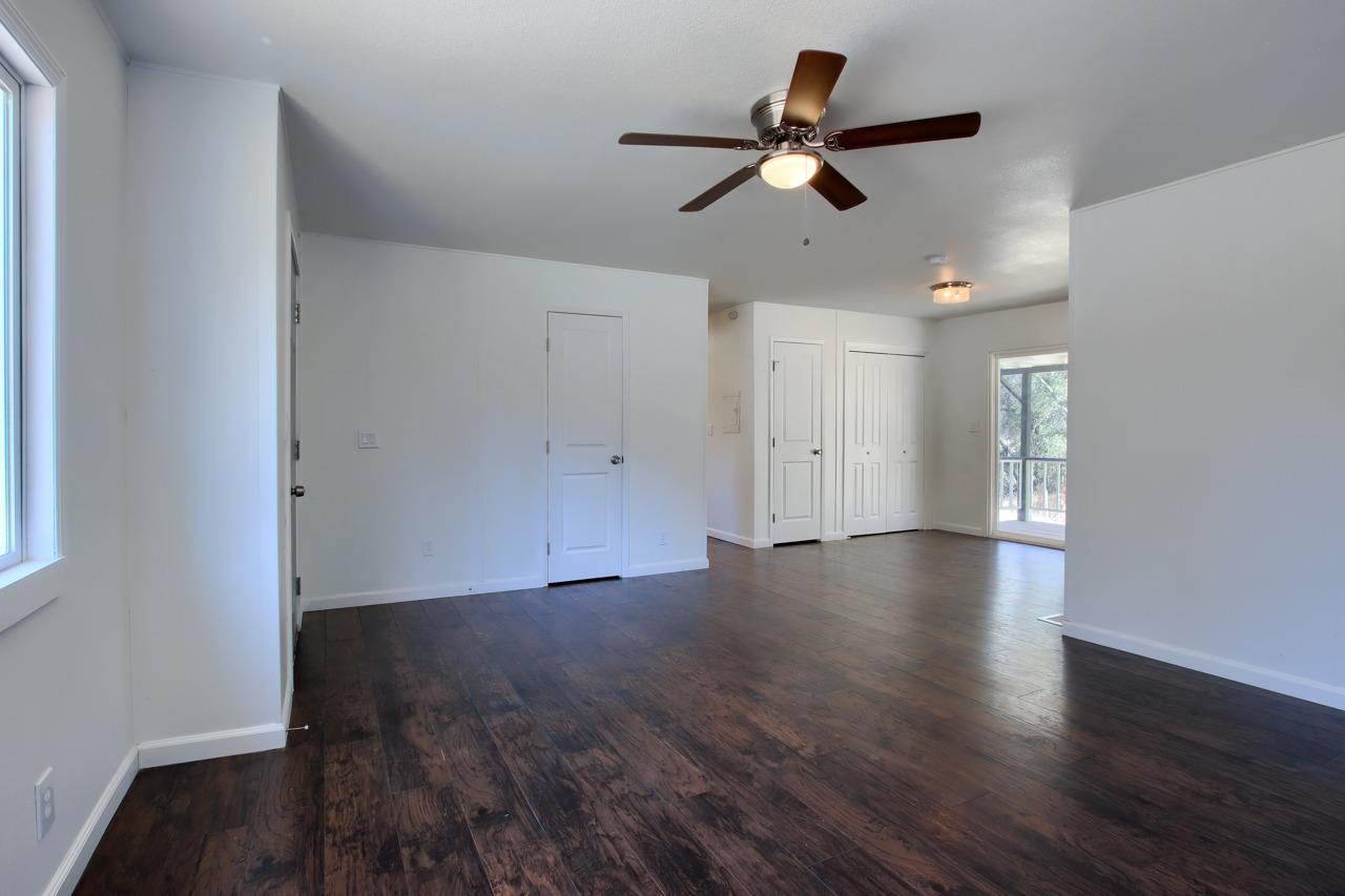 31761 Apache Road Coarsegold, CA 93614 - Photo 6 of 44 Gallery Image 6