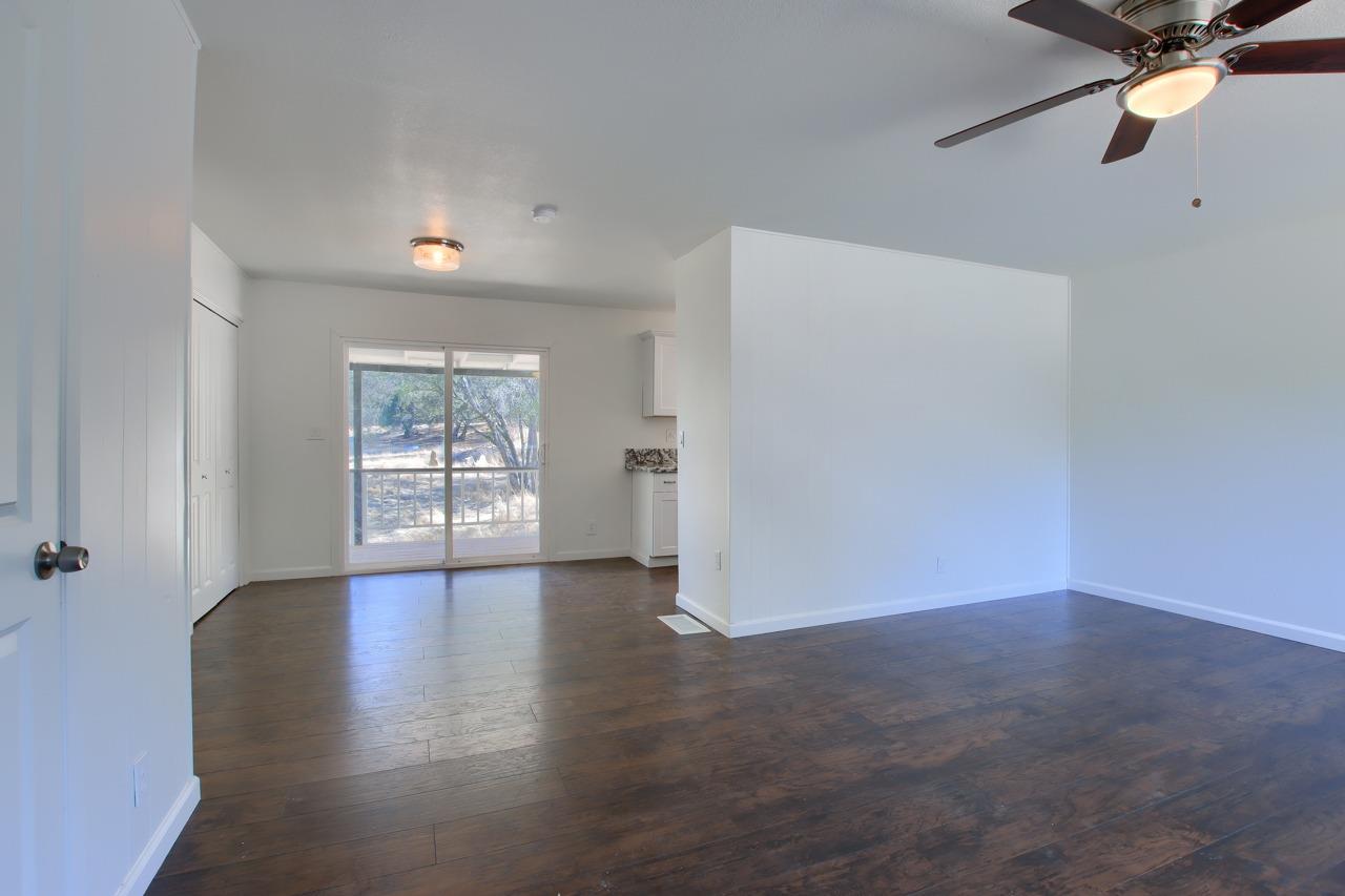 31761 Apache Road Coarsegold, CA 93614 - Photo 7 of 44 Gallery Image 7