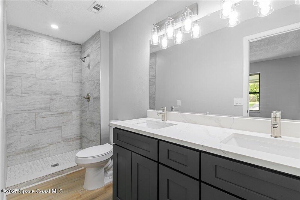 1455 Reed Street Northwest Palm Bay, FL 32907 - Photo 14 of 31 11-1455 Reed St NW-25