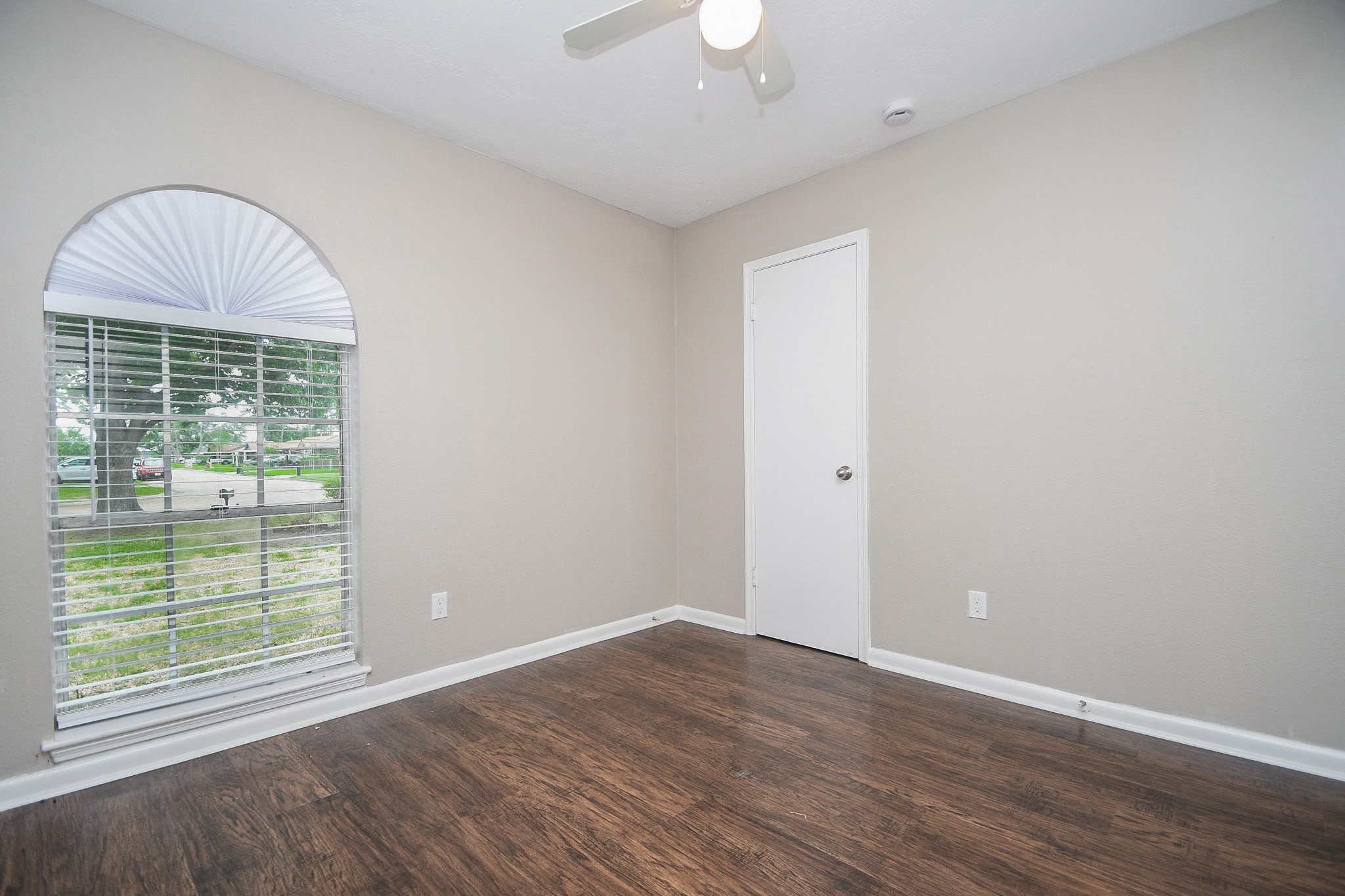710 Barnesville Street Channelview, TX 77530 - Photo 12 of 20 Bedroom three.