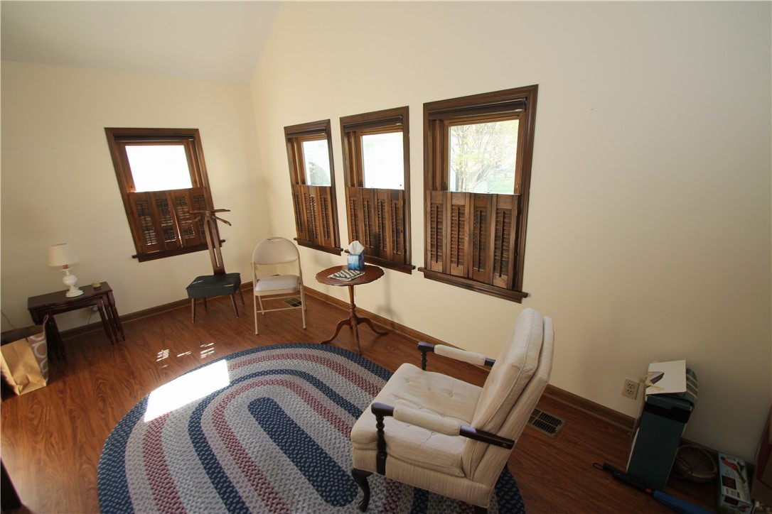 53 Dake Avenue Irondequoit, NY 14617 - Photo 4 of 26