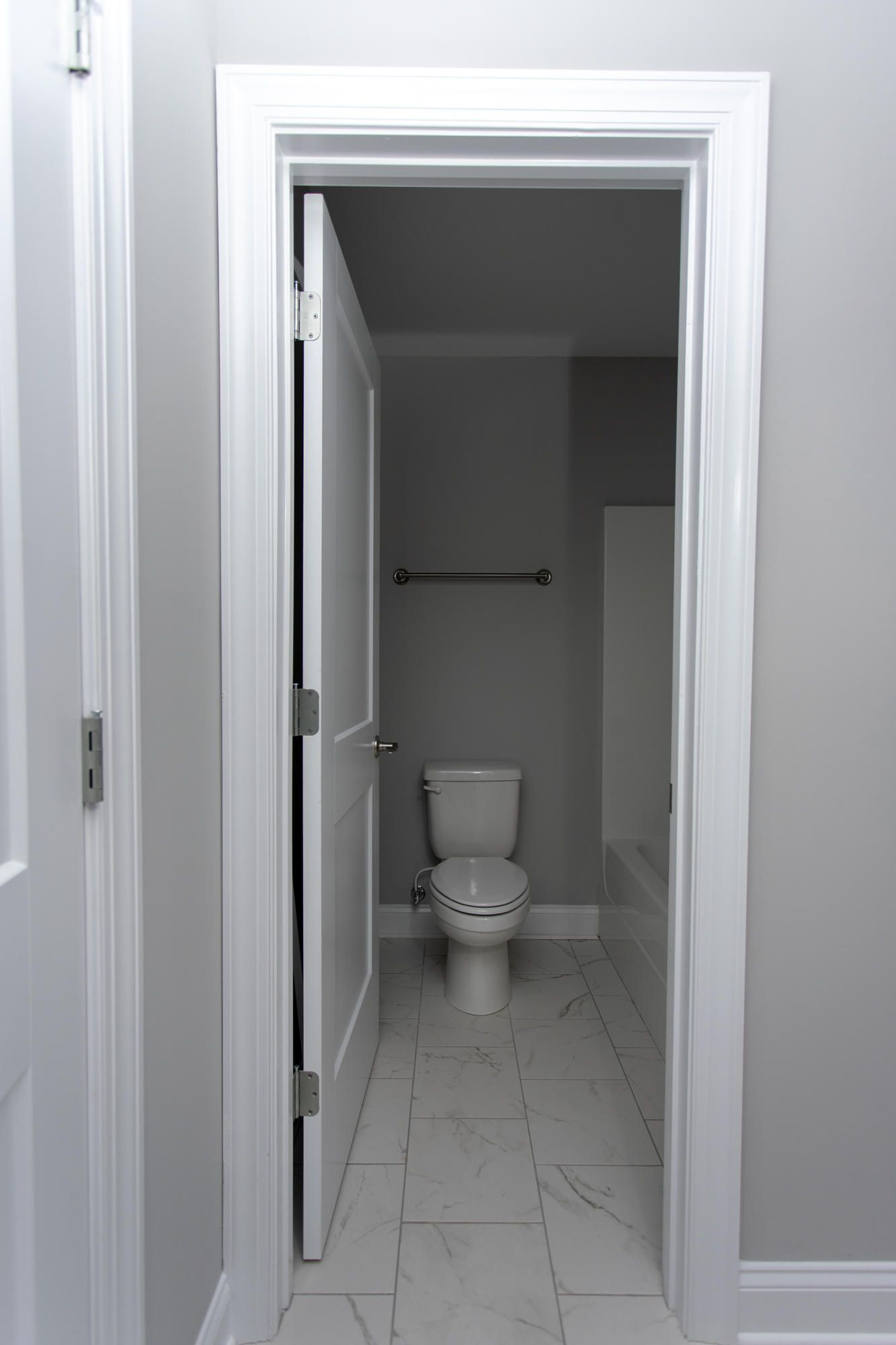 2345 Rivendell Lane, Unit LOT 39 Chattanooga, TN 37421 - Photo 17 of 18 Upstairs bathroom