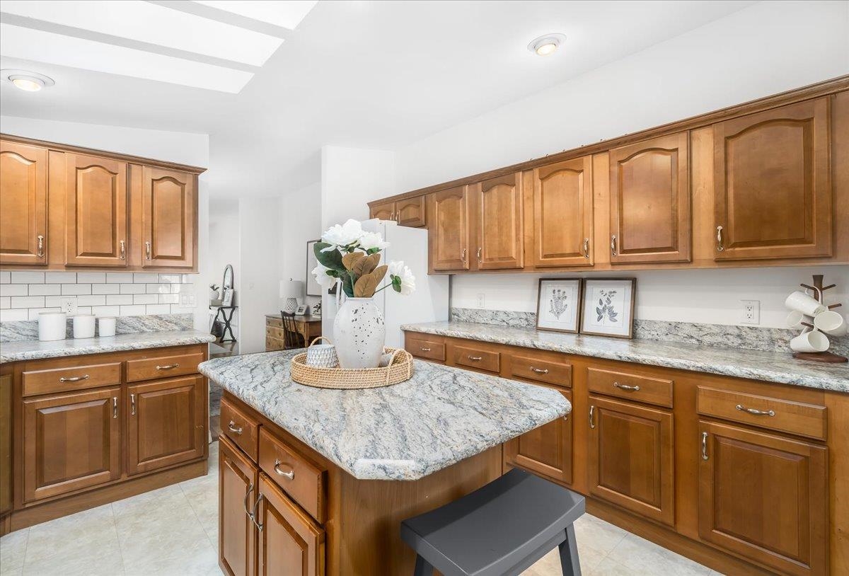 80 Ledgewood Way Manchester, NH 03104 - Photo 16 of 48