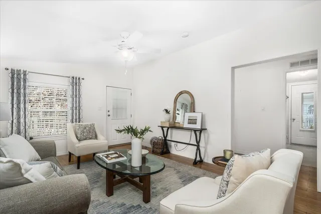 $349,900 | 80 Ledgewood Way, Manchester, NH 03104