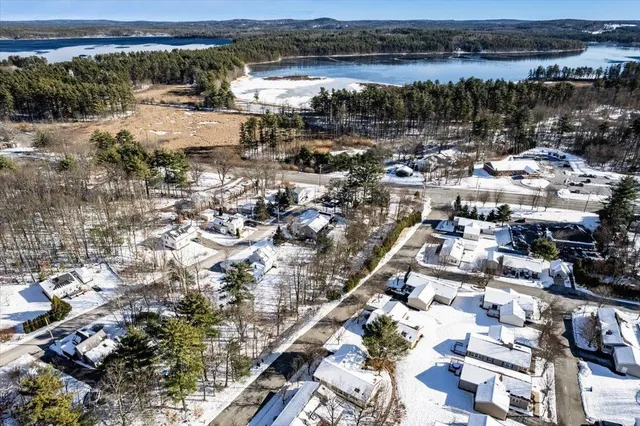 $349,900 | 80 Ledgewood Way, Manchester, NH 03104