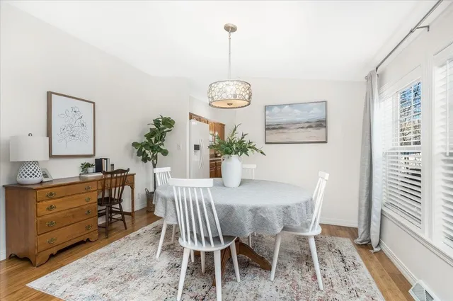 $349,900 | 80 Ledgewood Way, Manchester, NH 03104