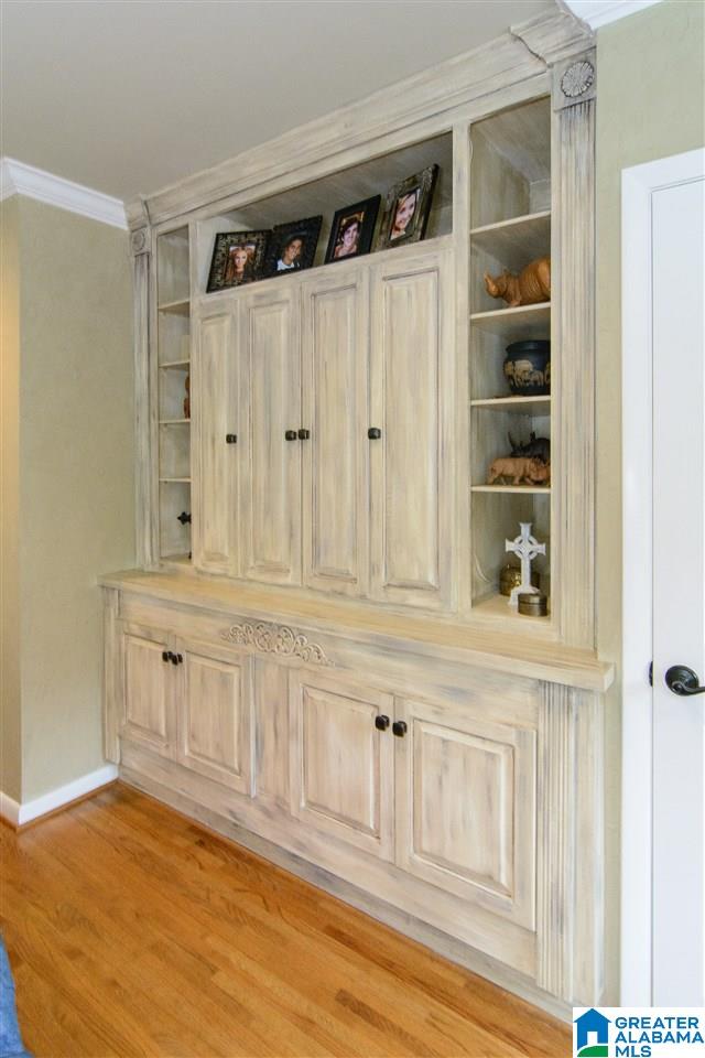1865 Shades Crest Road Vestavia Hills, AL 35216 - Photo 14 of 50