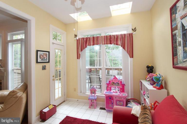 5934 Halpine Road Rockville, MD 20851 - Photo 15 of 26 Sunroom #2