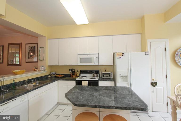 5934 Halpine Road Rockville, MD 20851 - Photo 6 of 26 Kitchen