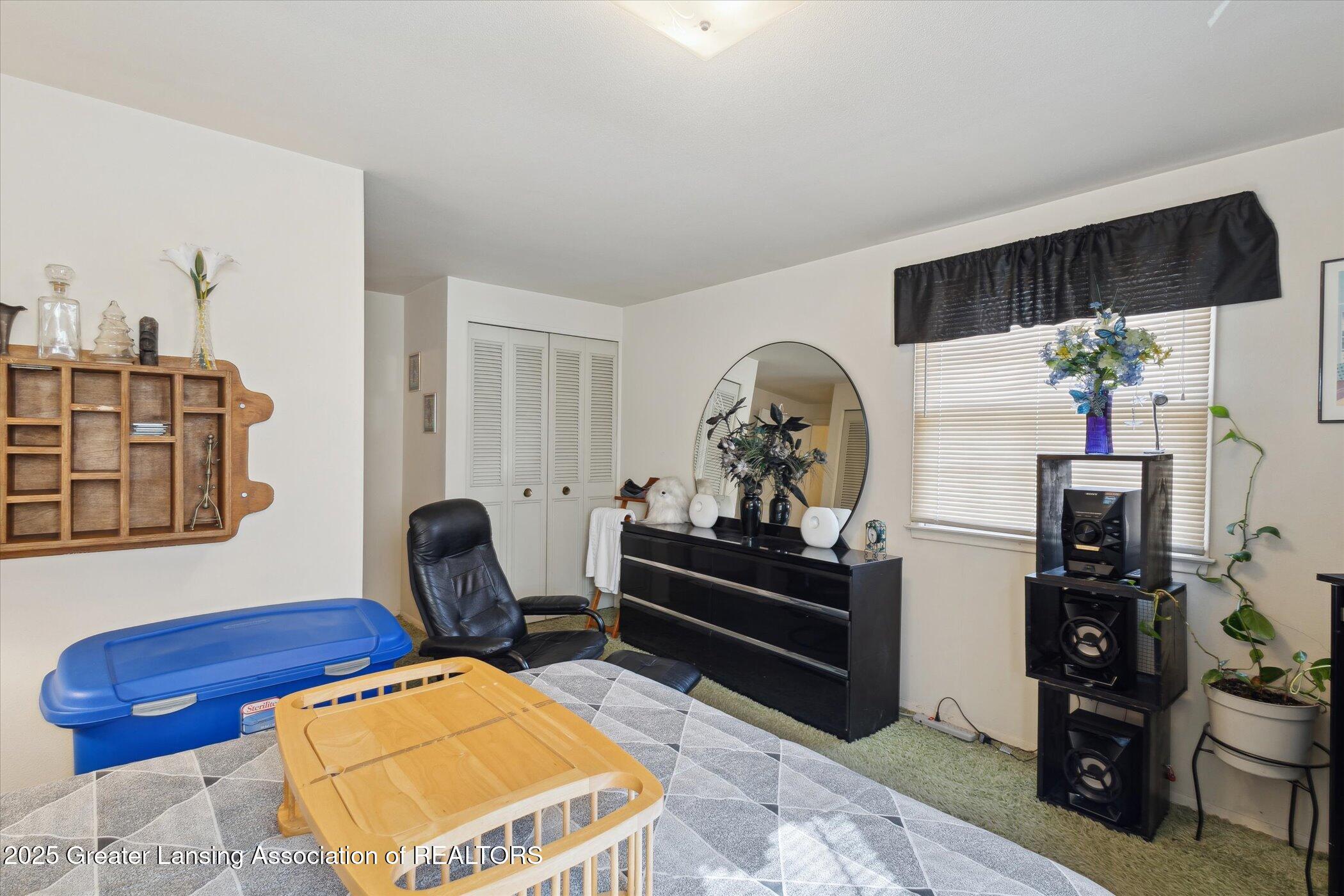 3321 Hepfer Road Lansing, MI 48911 - Photo 24 of 39 28-3321-Hepfer-Rd-Lansing-MI-48911-Windo