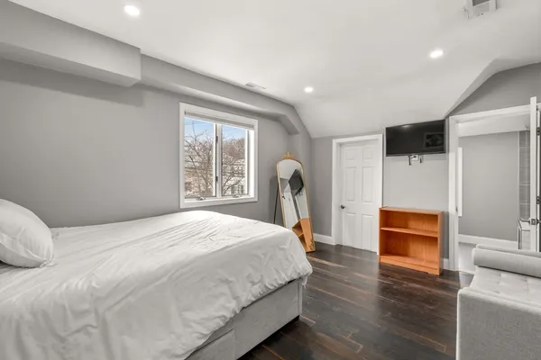 $4,250 | 133 Nichols Street, Everett, MA 02149