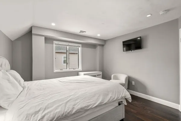 $4,250 | 133 Nichols Street, Everett, MA 02149