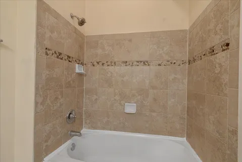 $449,000 | 3 Greenwich Drive, Unit 85, Jersey City, NJ 07305