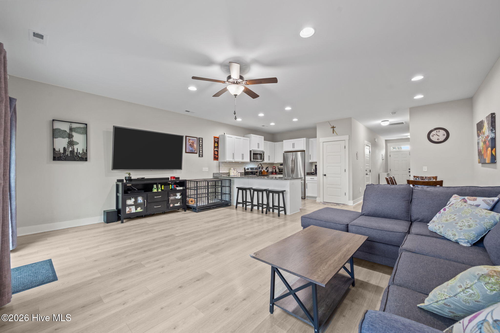 11 Acacia Road Hampstead, NC 28443 - Photo 8 of 27 9