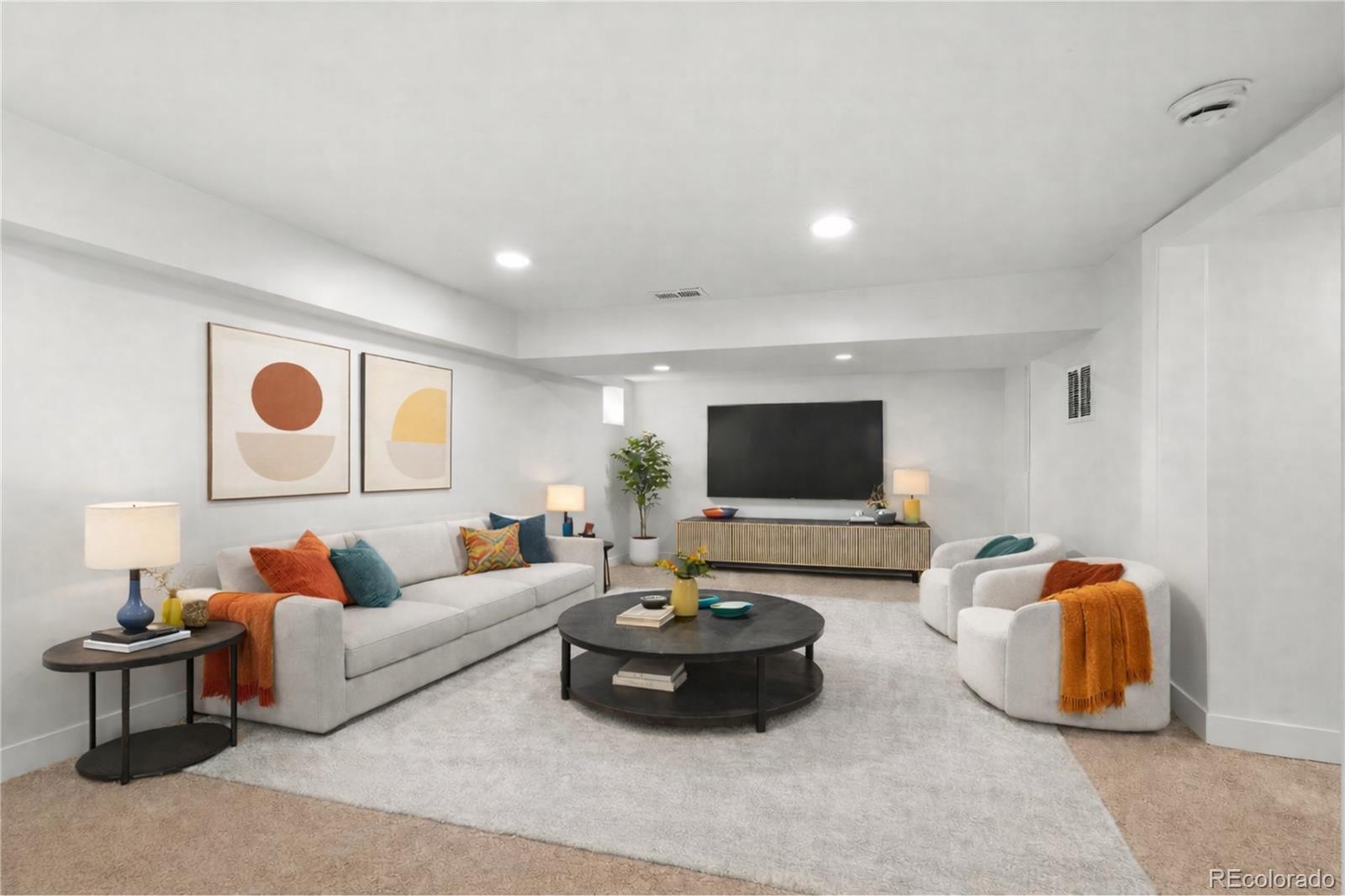 2849 Vine Street Denver, CO 80205 - Photo 23 of 34