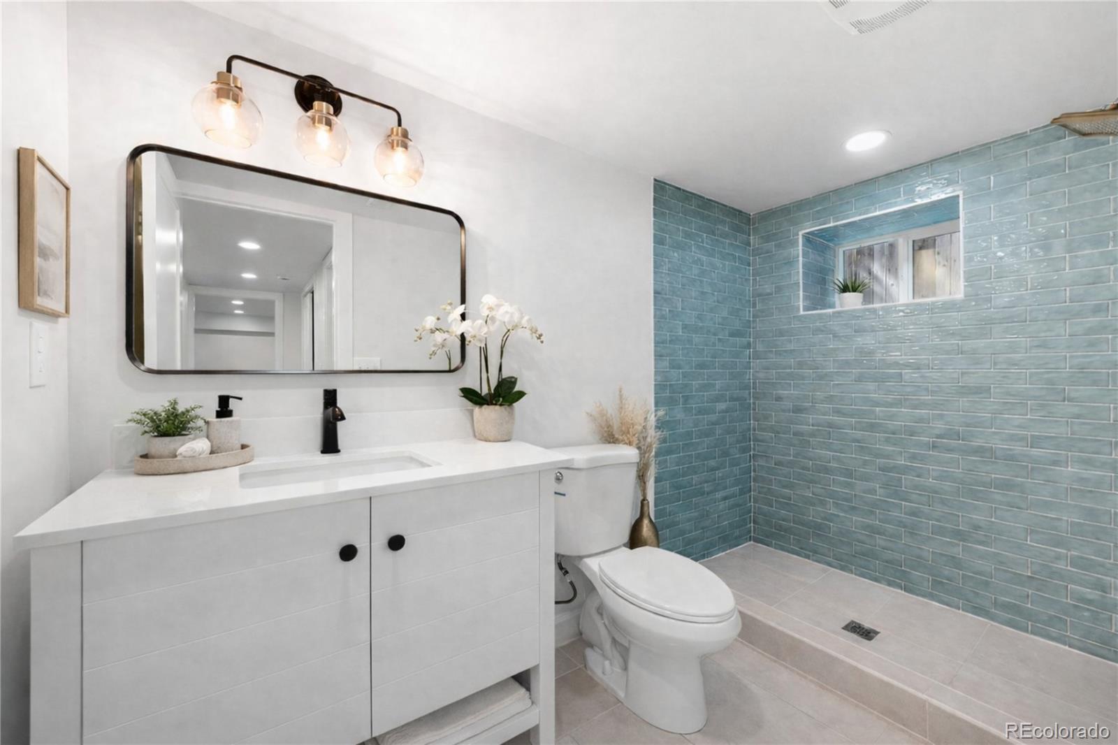 2849 Vine Street Denver, CO 80205 - Photo 24 of 34