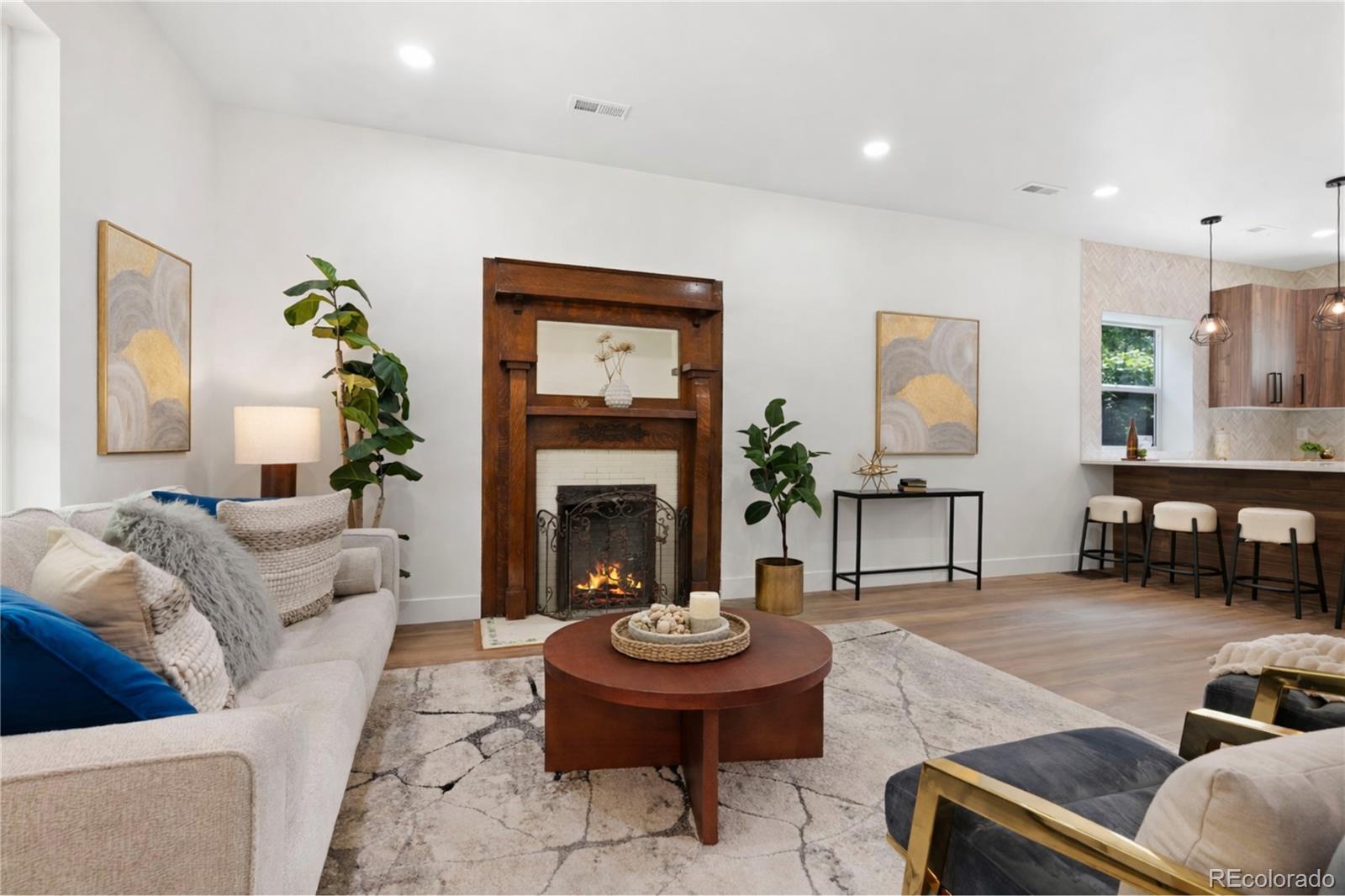 2849 Vine Street Denver, CO 80205 - Photo 3 of 34