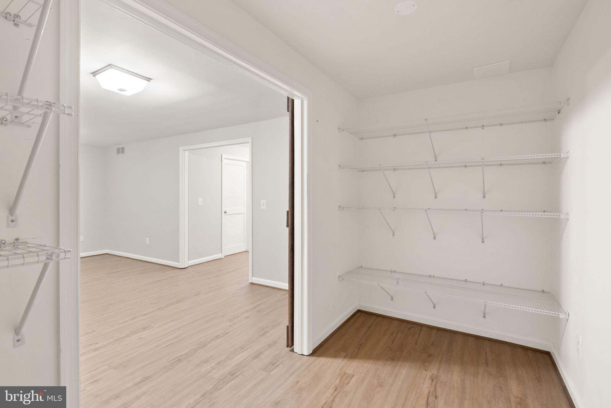 12056 Edgemere Circle Reston, VA 20190 - Photo 55 of 64