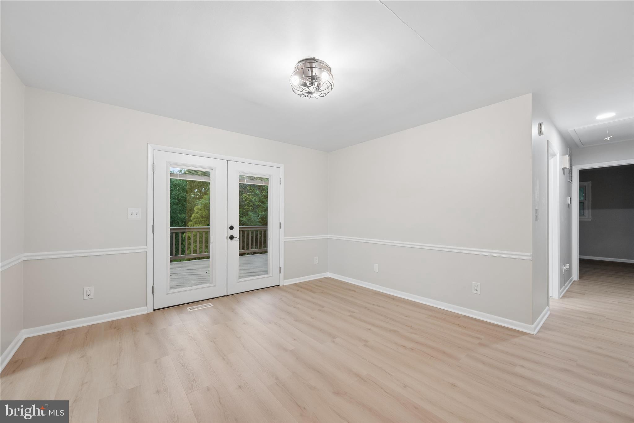 7052 Linganore Road Frederick, MD 21701 - Photo 14 of 76 Dining Room