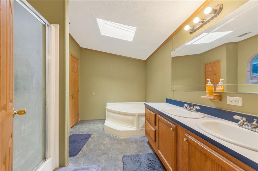 2810 Ajax Road St. Joseph, MO 64503 - Photo 31 of 37