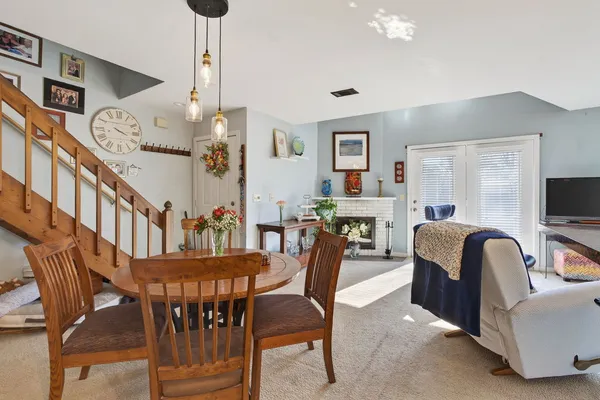 $169,900 | 4643 Crow Creek Court, Bettendorf, IA 52722