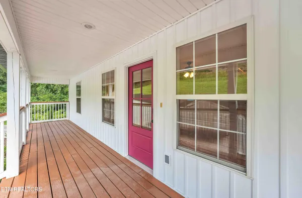 $475,000 | 334 Amolee Lane, Sevierville, TN 37876