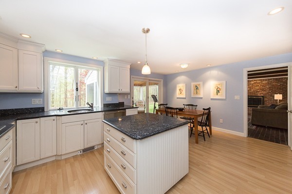 10 Batchelder Road Boxford, MA 01921 - Photo 3 of 27