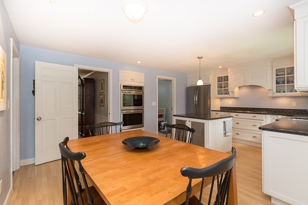 10 Batchelder Road Boxford, MA 01921 - Photo 5 of 27