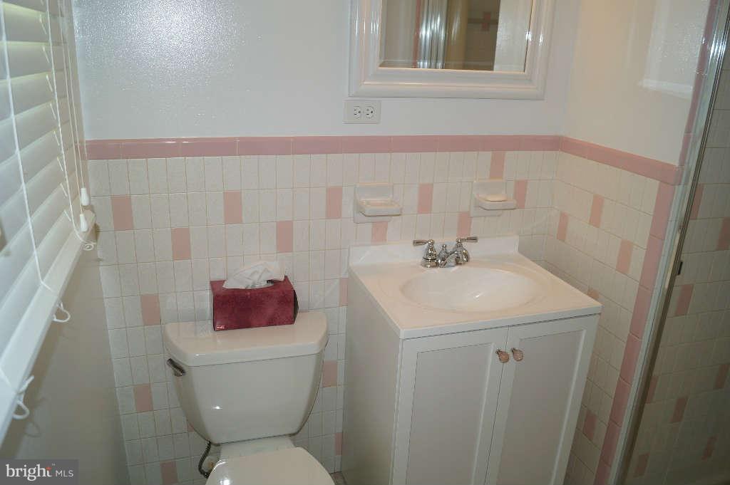 7985 Martown Road Laurel, MD 20723 - Photo 15 of 20 Bath (Master)