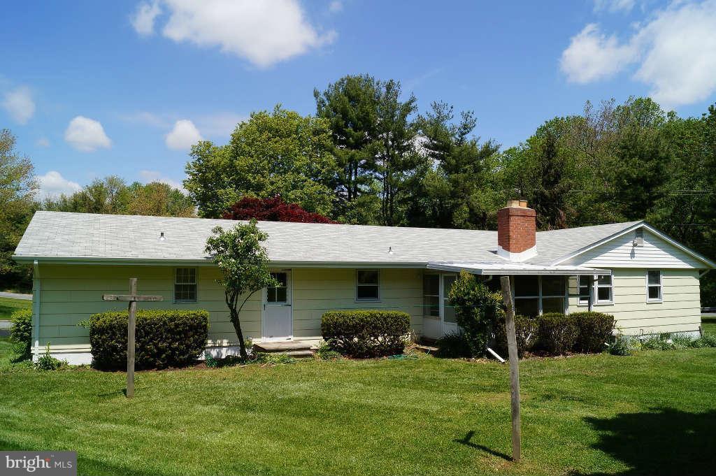 7985 Martown Road Laurel, MD 20723 - Photo 18 of 20 Exterior (Rear)