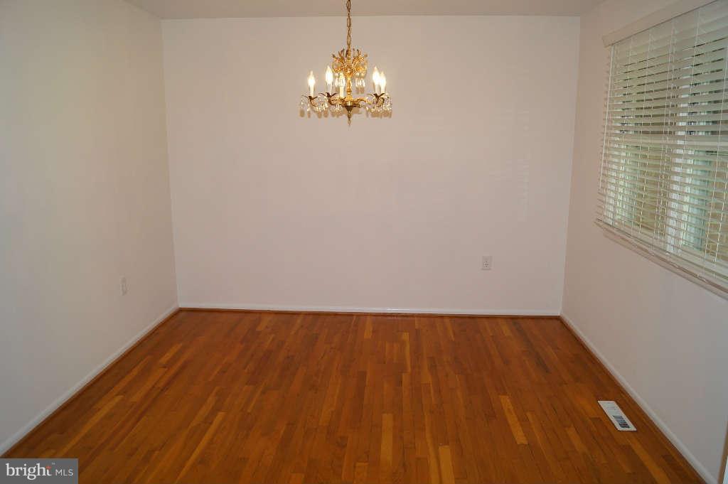 7985 Martown Road Laurel, MD 20723 - Photo 5 of 20 Dining Room