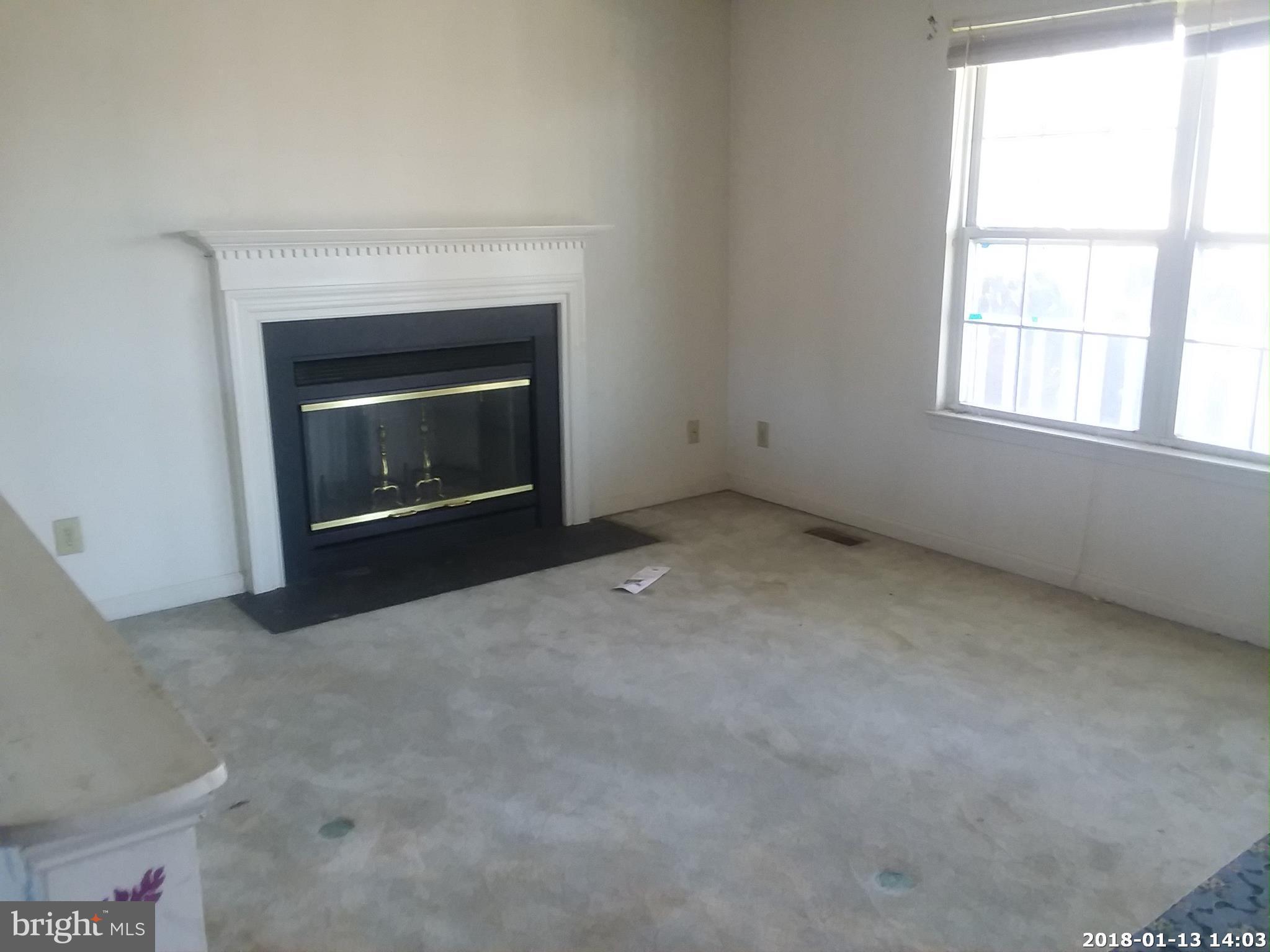 246 Blue Valley Road Linden, VA 22642 - Photo 7 of 10 Living Room