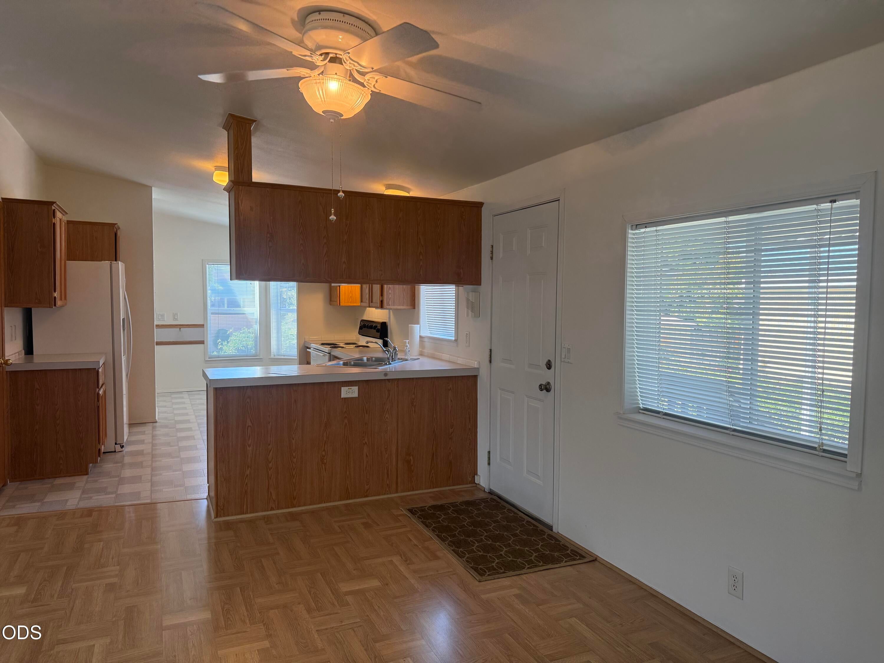 355 Colver Road, Unit 25 Talent, OR 97540 - Photo 4 of 18 Gallery Image 4