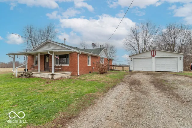 $180,000 | 549 North Leitzman Road, Paragon, IN 46166