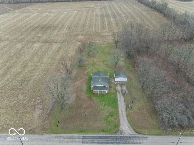 $180,000 | 549 North Leitzman Road, Paragon, IN 46166