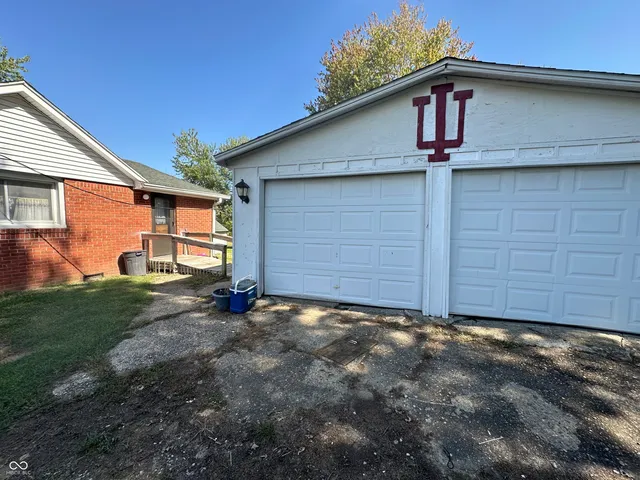 $180,000 | 549 North Leitzman Road, Paragon, IN 46166