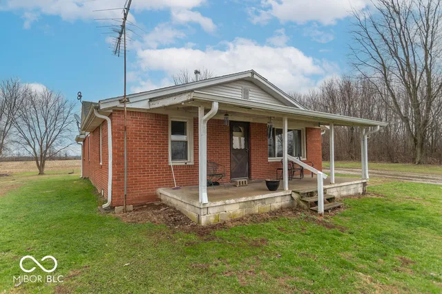 $180,000 | 549 North Leitzman Road, Paragon, IN 46166