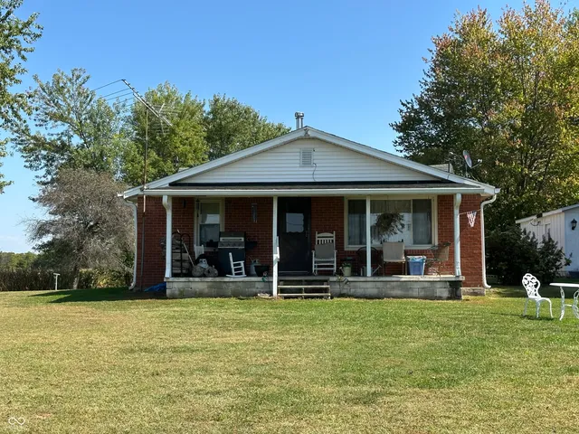 $180,000 | 549 North Leitzman Road, Paragon, IN 46166