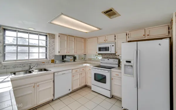 $195,000 | 132 Pleasant Grove Drive, Brandon, MS 39042