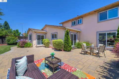 $1,895,000 | 2358 Crestline Road, Pleasanton, CA 94566