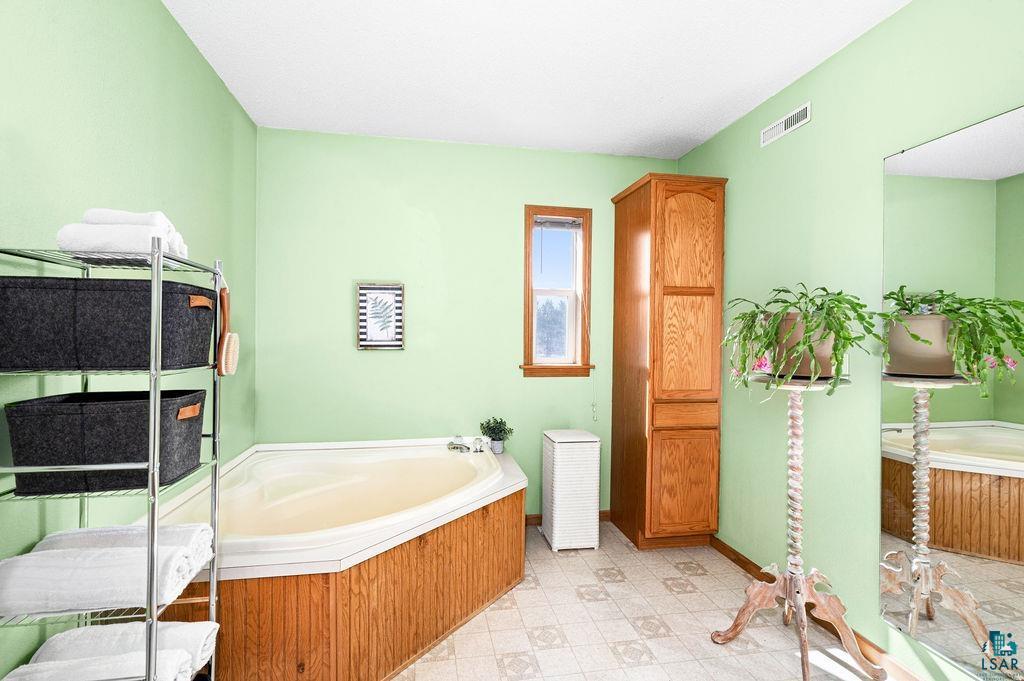 64 East Stark Road Esko, MN 55733 - Photo 15 of 49 Gallery Image 15