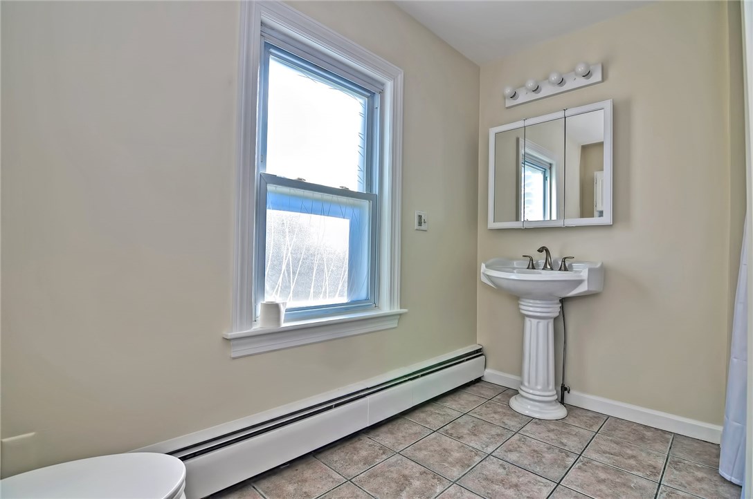19 Pine Swamp Road Cumberland, RI 02895 - Photo 18 of 24