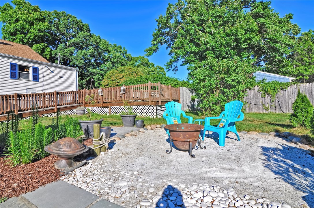 19 Pine Swamp Road Cumberland, RI 02895 - Photo 23 of 24