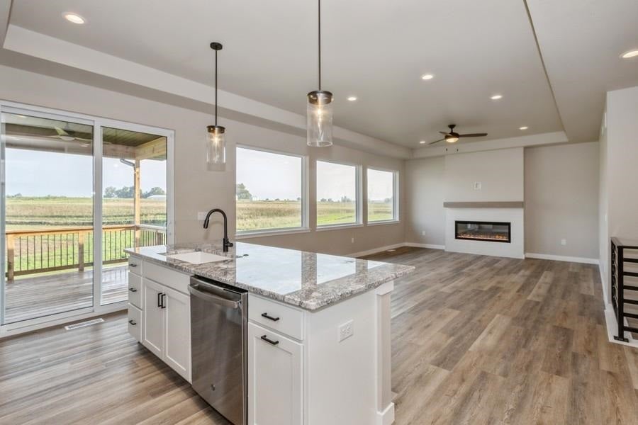 1020 High Rdg Trail Solon, IA 52333 - Photo 2 of 38 Gallery Image 2