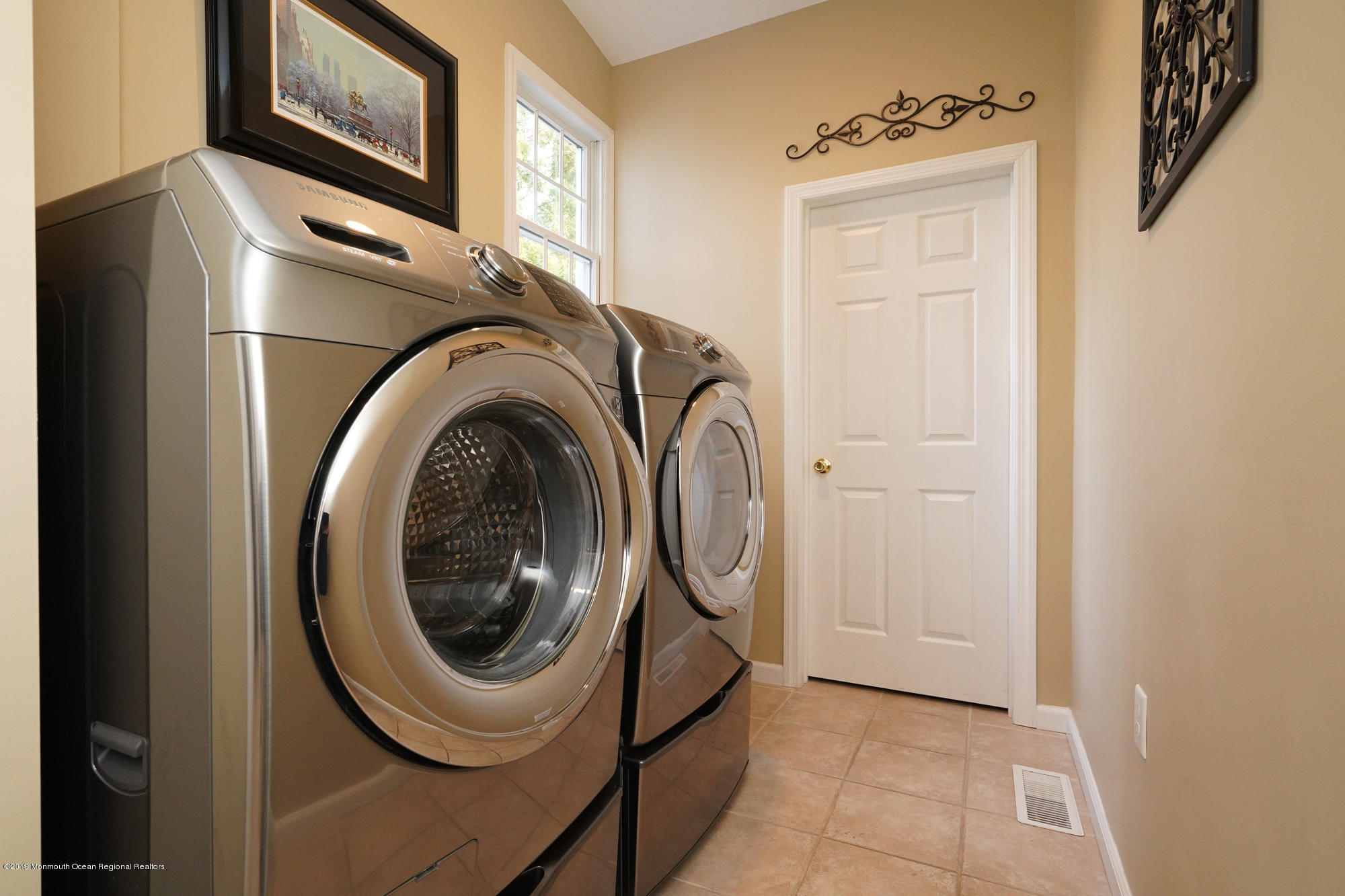 1355 Tamarack Road Manasquan, NJ 08736 - Photo 35 of 53 60