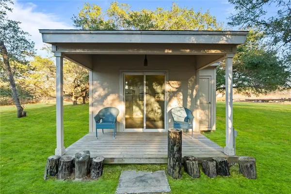 $550,000 | 422 Spanish Woods Drive, Rockport, TX 78382