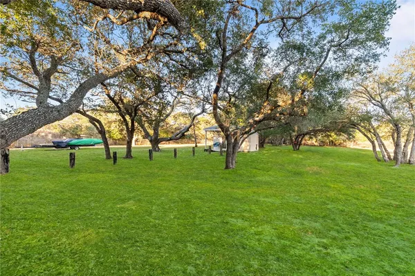 $550,000 | 422 Spanish Woods Drive, Rockport, TX 78382