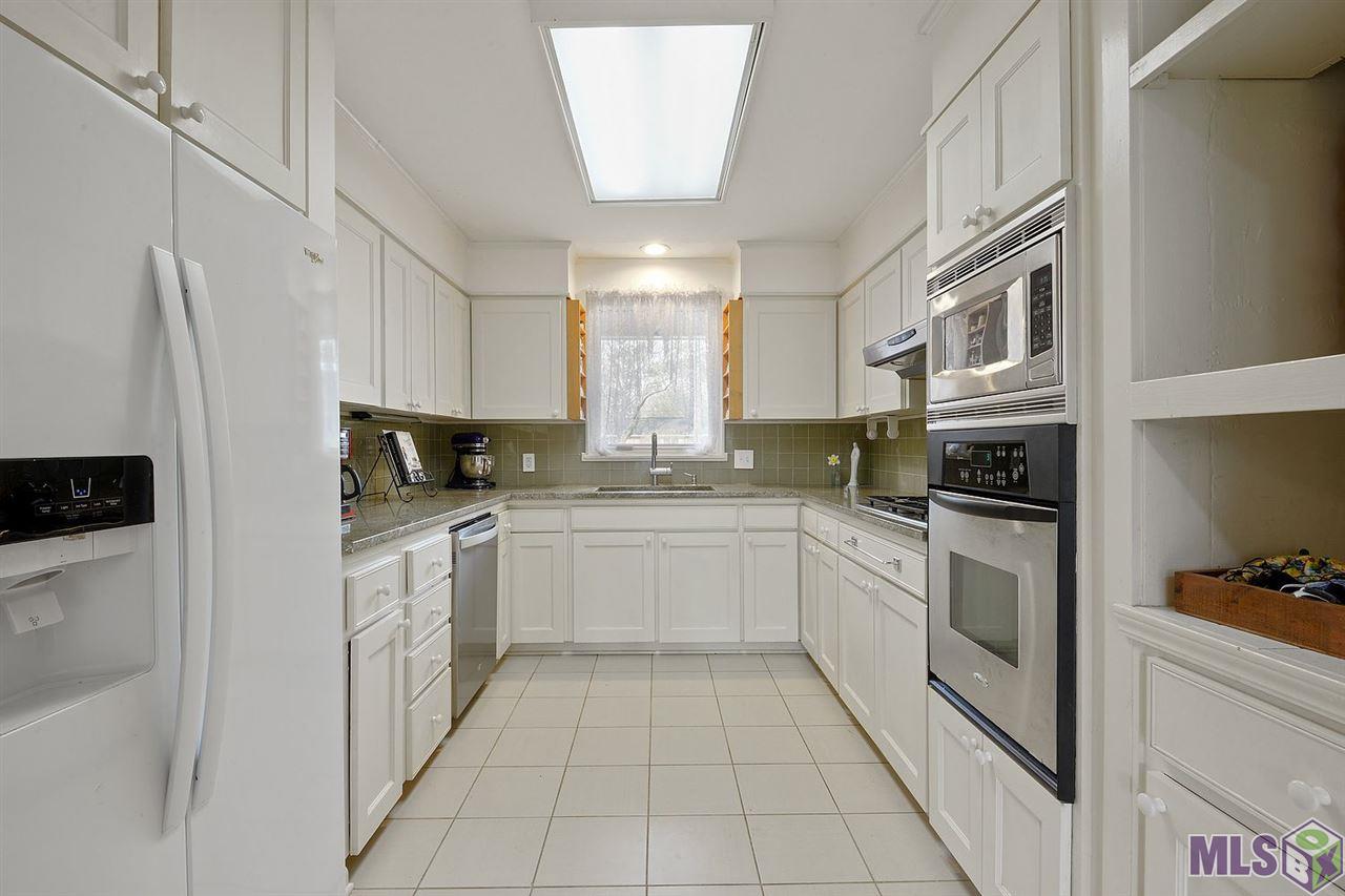 766 Rodney Drive Baton Rouge, LA 70808 - Photo 6 of 16 Kitchen