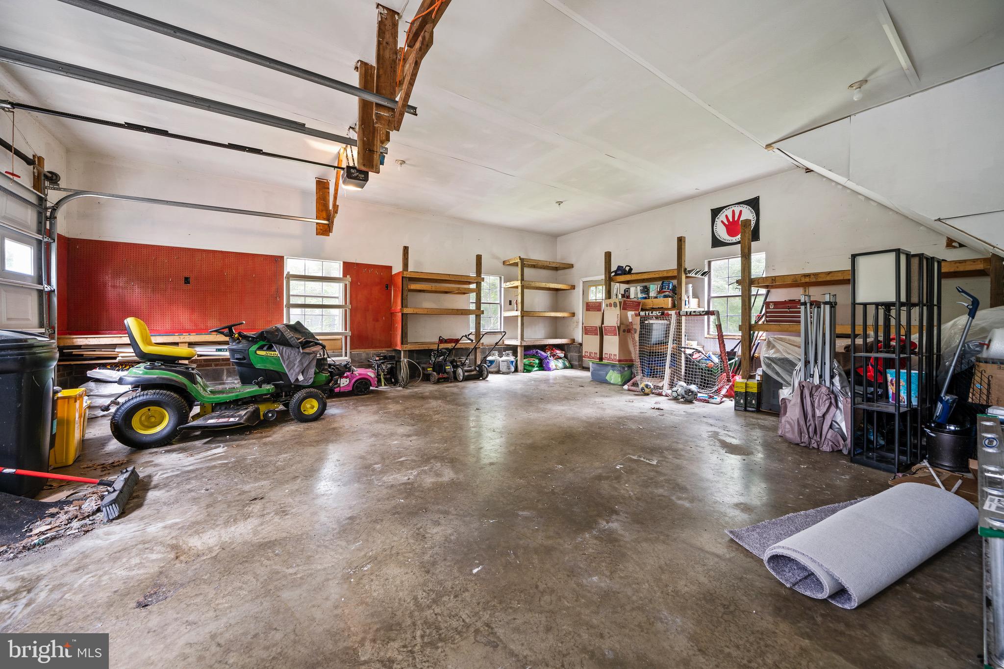 4290 Huntingtown Road Huntingtown, MD 20639 - Photo 23 of 35 Over sized Garage