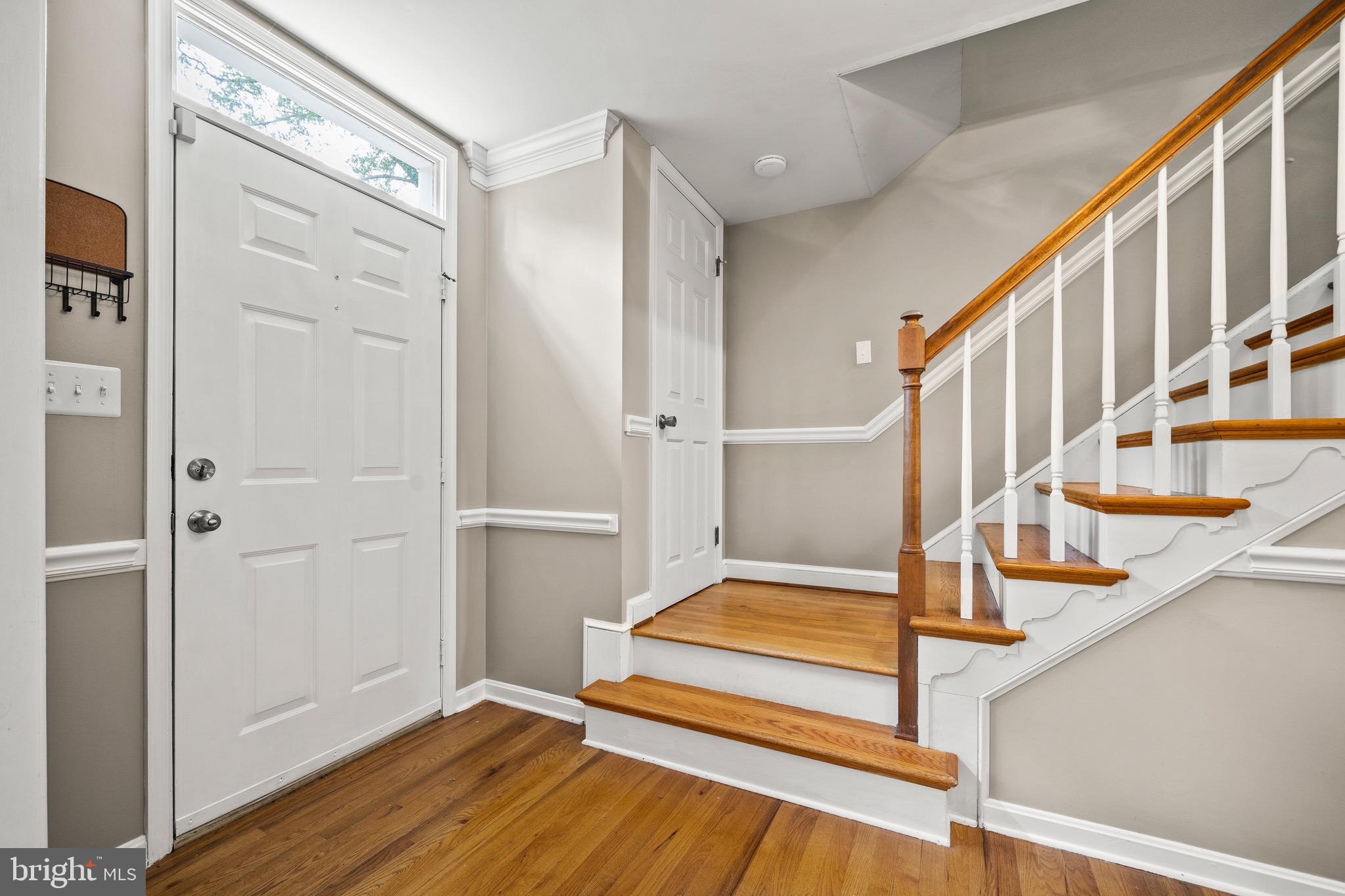 4290 Huntingtown Road Huntingtown, MD 20639 - Photo 10 of 35 Foyer with Hardwood